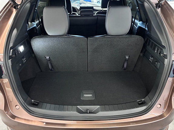 Mazda CX-80 16 of 17