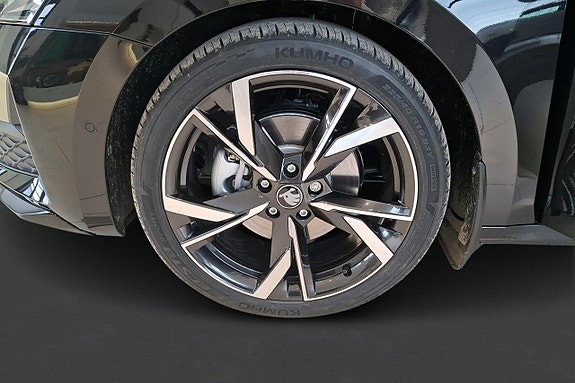 Skoda Octavia 13 of 21
