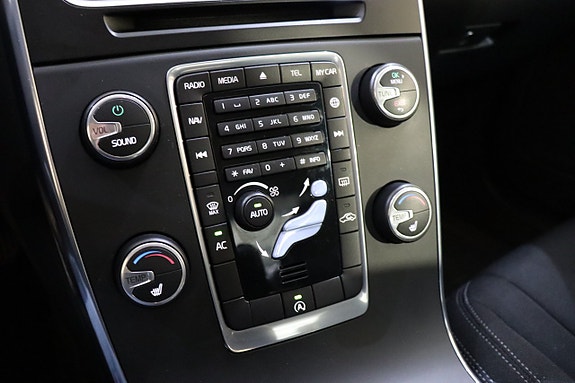 Volvo S60 21 of 27