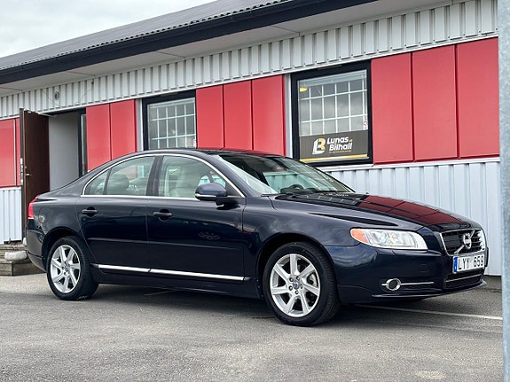 Volvo S80 5 of 28
