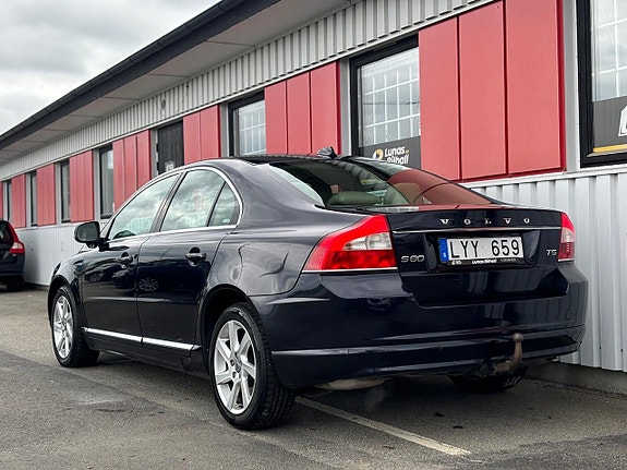 Volvo S80 4 of 28