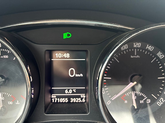 Skoda Superb 4 of 5