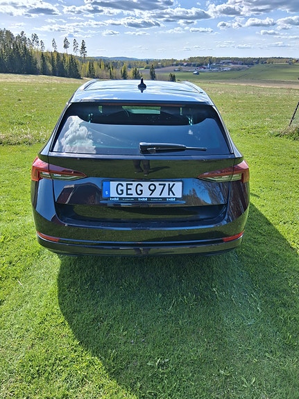 Skoda Octavia 3 of 5