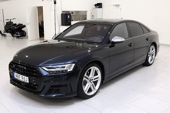 Audi S8 8 of 30