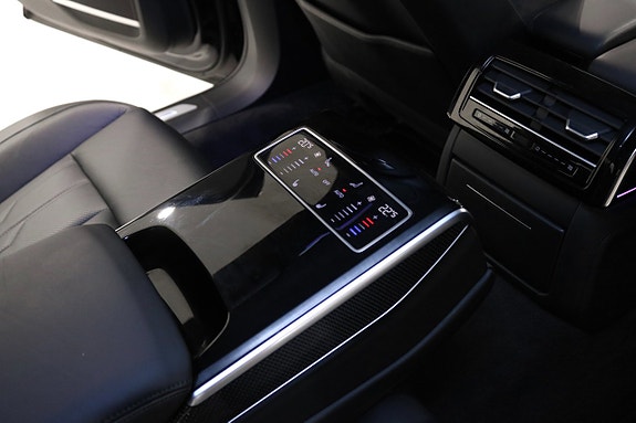 Audi S8 20 of 30