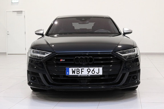 Audi S8 9 of 30
