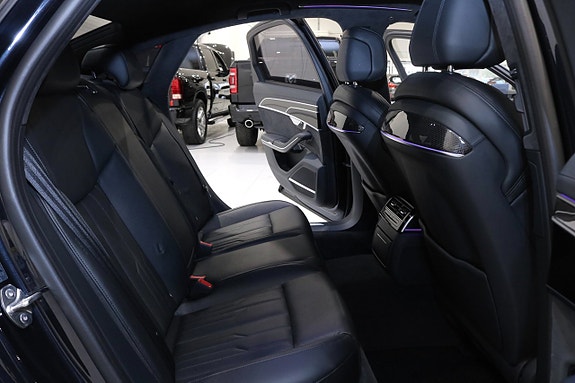 Audi S8 19 of 30