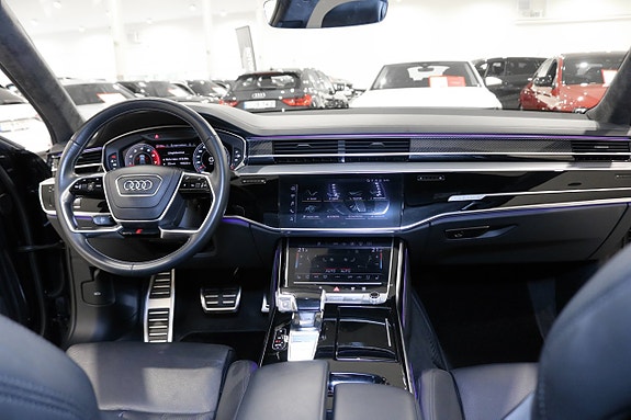 Audi S8 15 of 30