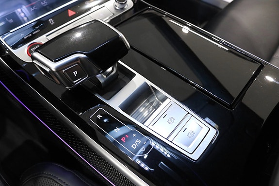 Audi S8 26 of 30