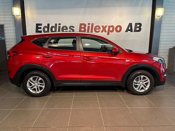 Hyundai Tucson 3 of 5