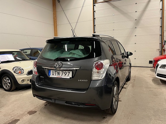 Toyota Verso 4 of 5