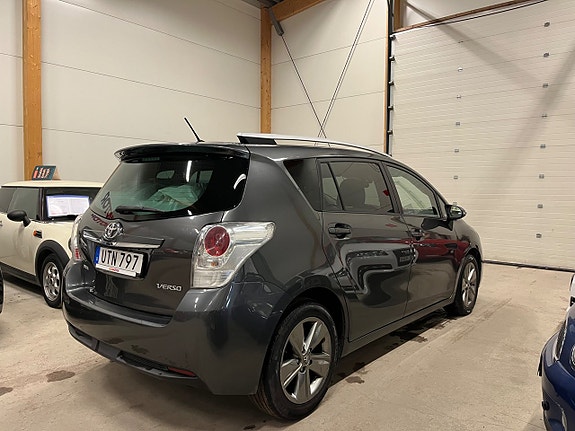 Toyota Verso 3 of 5