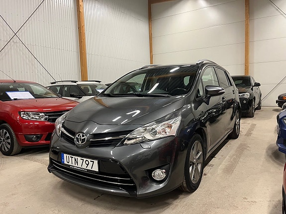 Toyota Verso 8 of 18