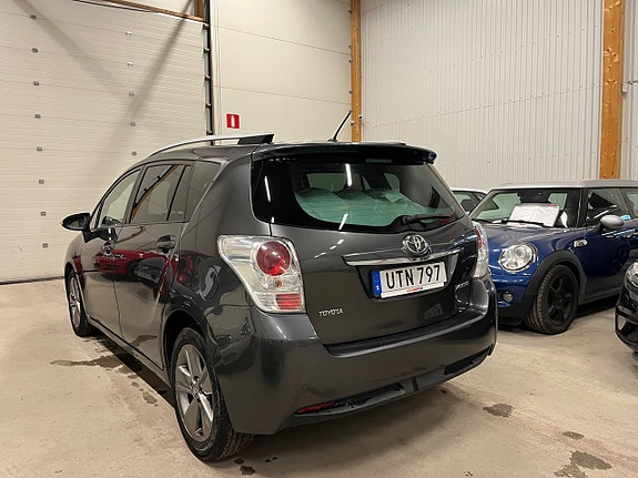 Toyota Verso 6 of 18
