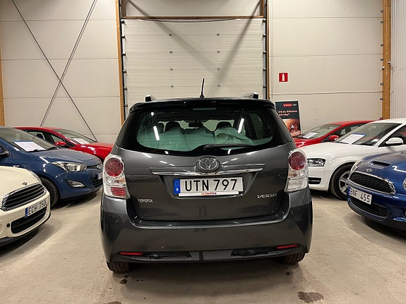 Toyota Verso 5 of 5