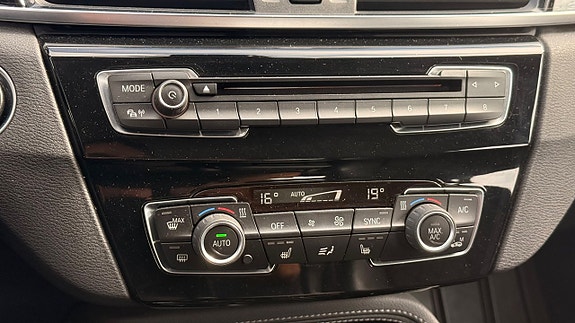 BMW X1 21 of 30
