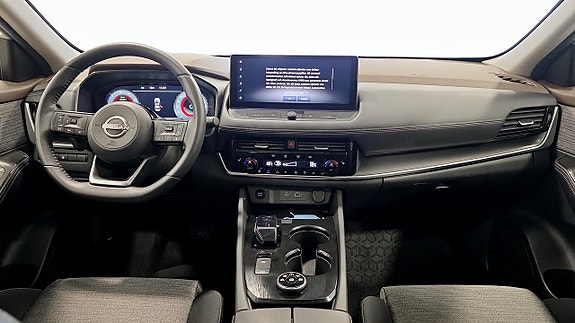 Nissan X-Trail 4 of 9