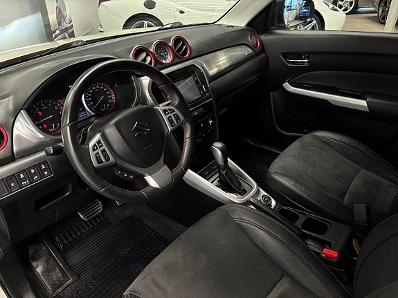 Suzuki Vitara 11 of 29