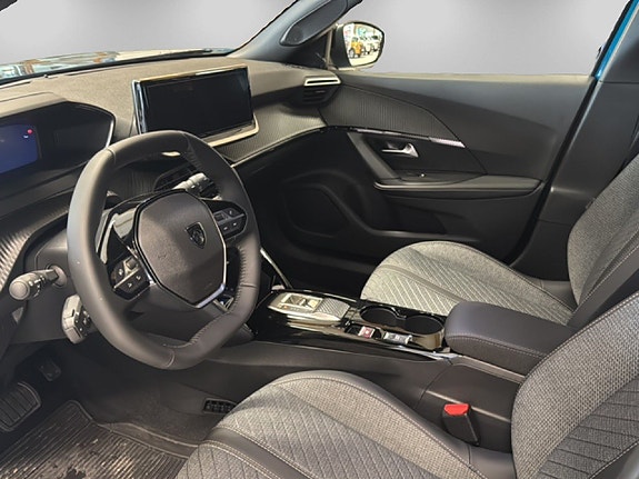 Peugeot 2008 8 of 19