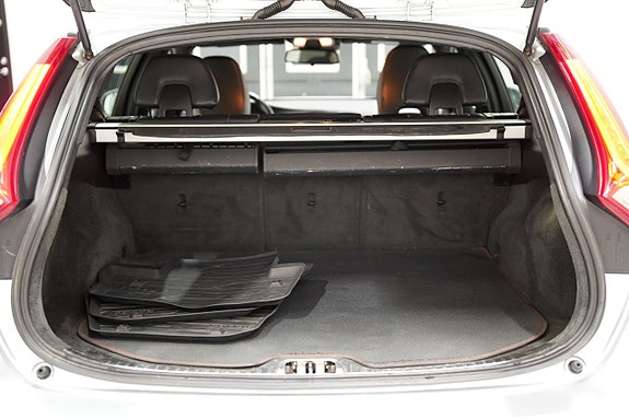 Volvo V60 22 of 22