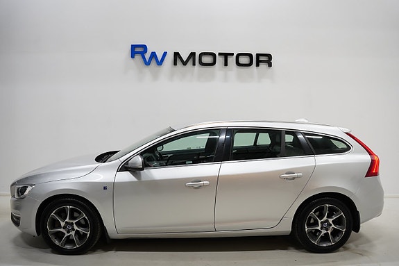 Volvo V60 3 of 22