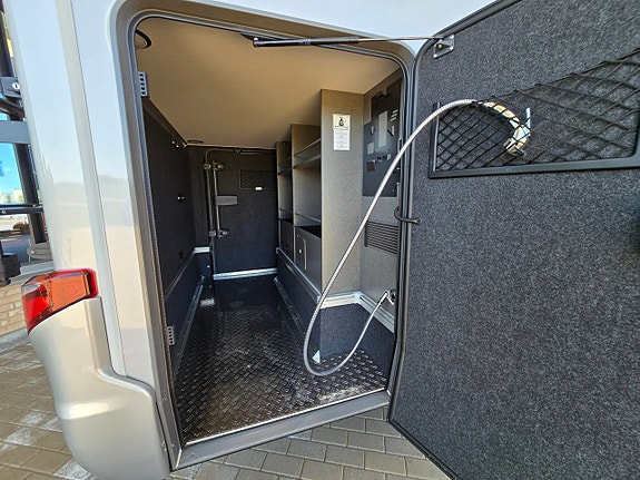 Hymer ML-T 570 Crossover Facelift 11 of 13