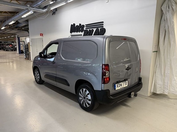 Peugeot Partner 3 of 5