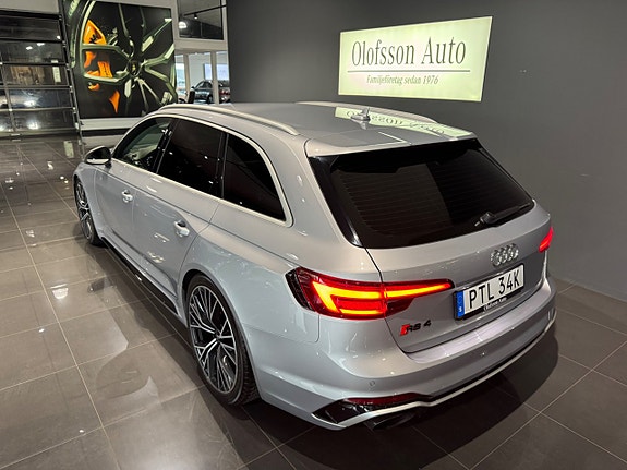 Audi RS4 11 of 15