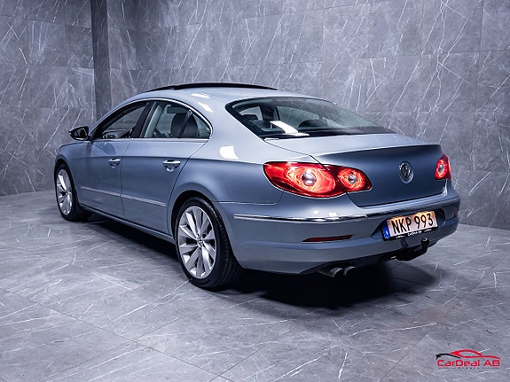 Volkswagen Passat CC 5 of 5