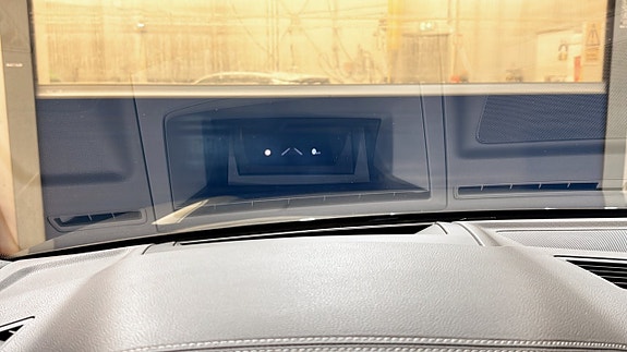 Volkswagen Touareg 26 of 26