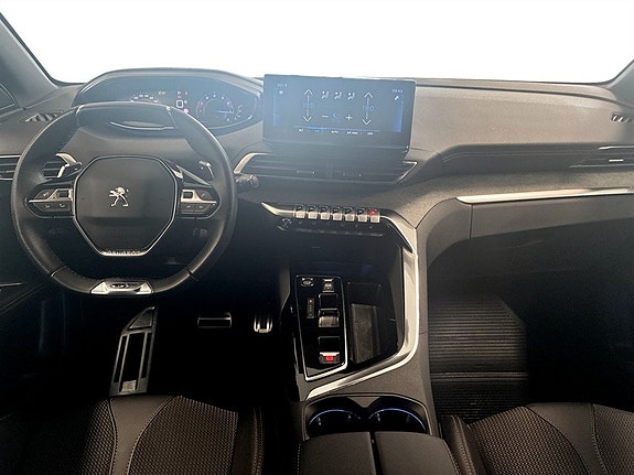 Peugeot 5008 7 of 18