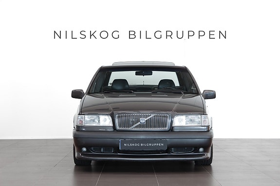 Volvo 850 2 of 5
