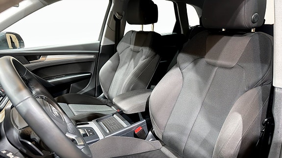 Audi Q5 8 of 21