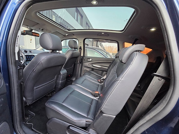 Ford S-MAX 13 of 14