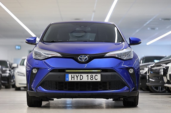 Toyota C-HR 5 of 18