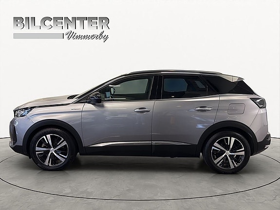 Peugeot 3008 3 of 5