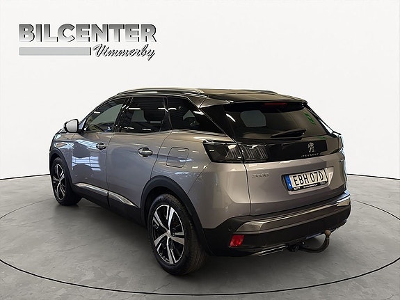 Peugeot 3008 4 of 5