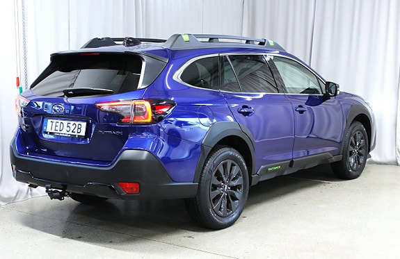 Subaru Outback 2 of 5