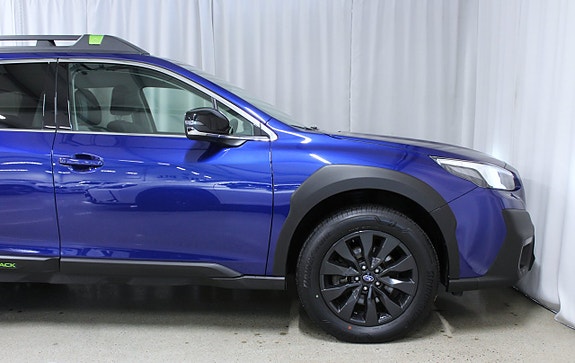 Subaru Outback 3 of 5