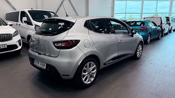 Renault Clio 4 of 5