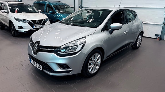 Renault Clio 3 of 5