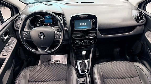 Renault Clio 12 of 18