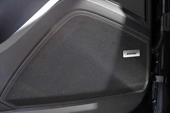 Porsche Cayenne 19 of 21