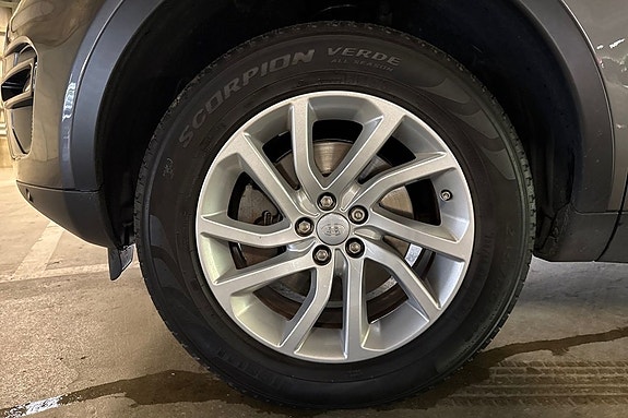 Land Rover Discovery Sport 10 of 29