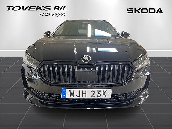Skoda Superb 5 of 5