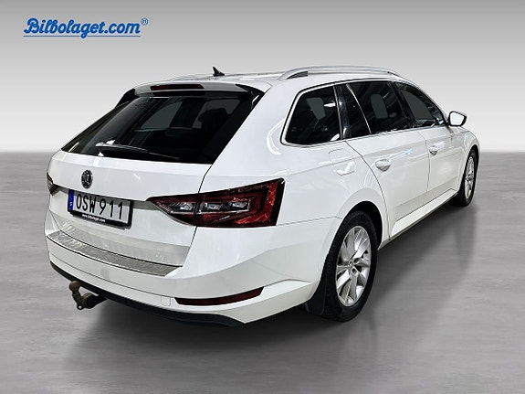 Skoda Superb 3 of 5