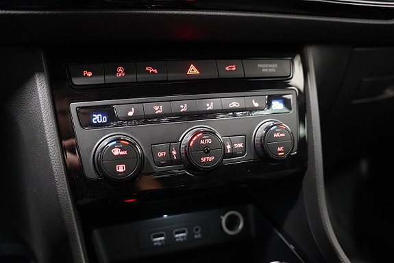 Cupra Ateca 16 of 25
