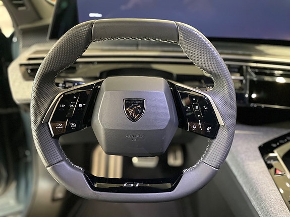 Peugeot 5008 12 of 22