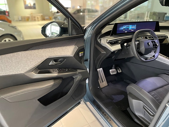 Peugeot 5008 13 of 22