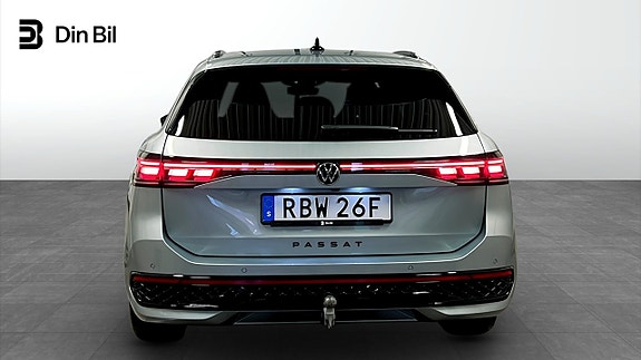 Volkswagen Passat 5 of 5